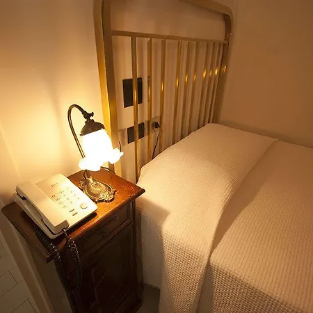 Aer Bj Vittoria Hotel 2*