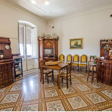 Hotel Aer Bj Vittoria 2*