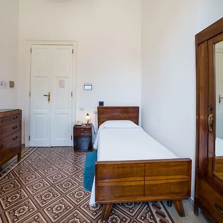 Hotel Aer Bj Vittoria 2*