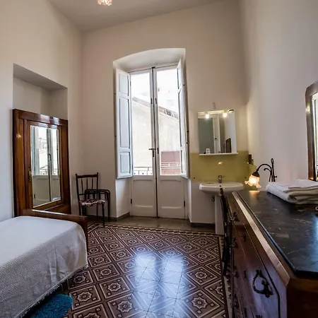 Aer Bj Vittoria Hotel 2*