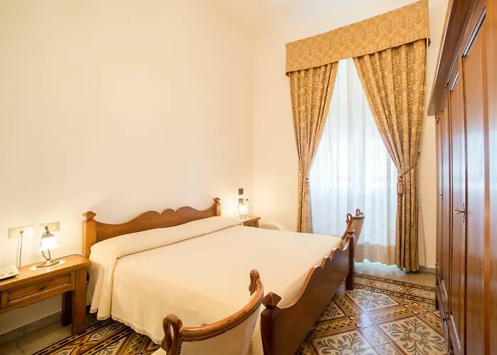 Hotel Aer Bj Vittoria 2*