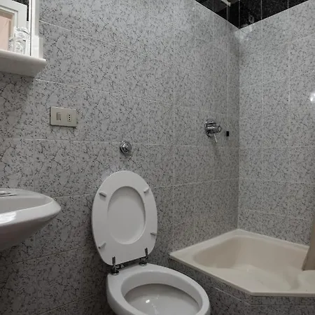 Szálloda Aer Bj Vittoria 2*