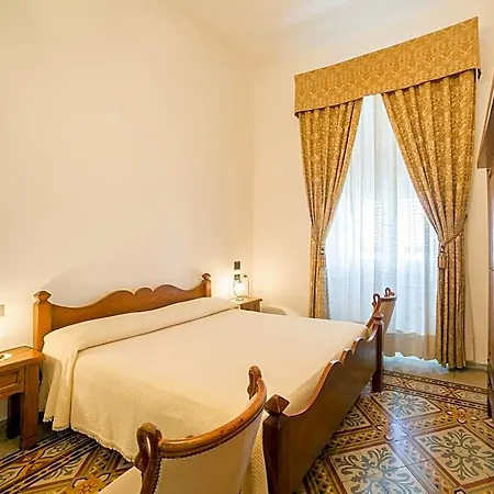 Aer Bj Vittoria Szálloda 2*